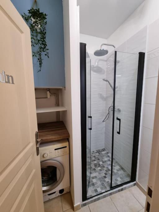 Agreable Appartement Avec 2 Places De Parking Dans Le Garage Безье Экстерьер фото