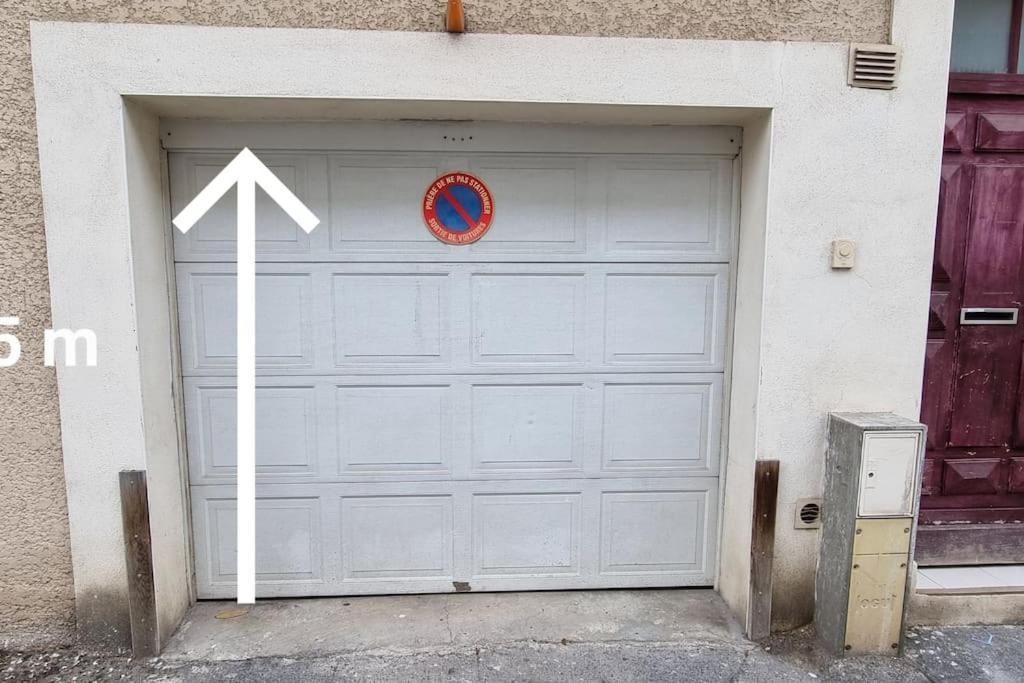 Agreable Appartement Avec 2 Places De Parking Dans Le Garage Безье Экстерьер фото